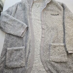 Avalanche Women's M Gray Fuzzy Sherpa Fleece Open Front Cardigan Cozy Activewear